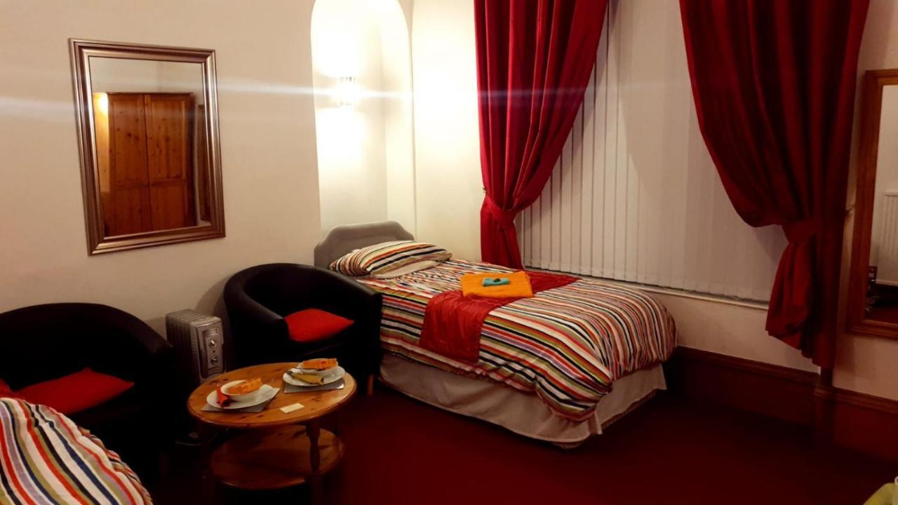 Broomlea Guest House Dyce Dış mekan fotoğraf